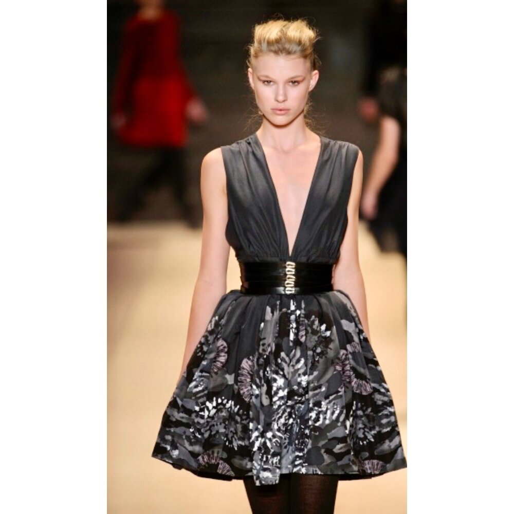$790 Adam By Adam Lippes 8 Fit & Flare Dress Black Gray Sleeveless V Neck Pleats